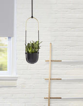 Load image into Gallery viewer, Bolo Planter Pots &amp; Co Umbra 
