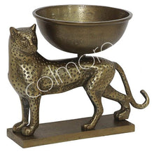 Lade das Bild in den Galerie-Viewer, Bowl with leopard Raw alu Antique Gold L45 W30 H36 cm Homeware Diga Colmore 
