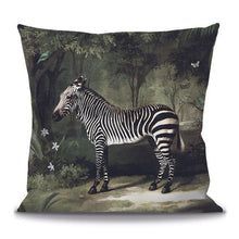 Lade das Bild in den Galerie-Viewer, Cushion cover &quot;Zebra&quot; 50x50cm Throw Pillows La Ligne 29 
