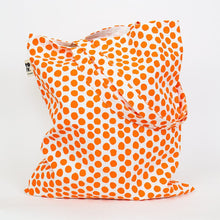 Lade das Bild in den Galerie-Viewer, SPOT ON Bag orange 35x40 cm, straps: 62 cm Textiles Afroart 
